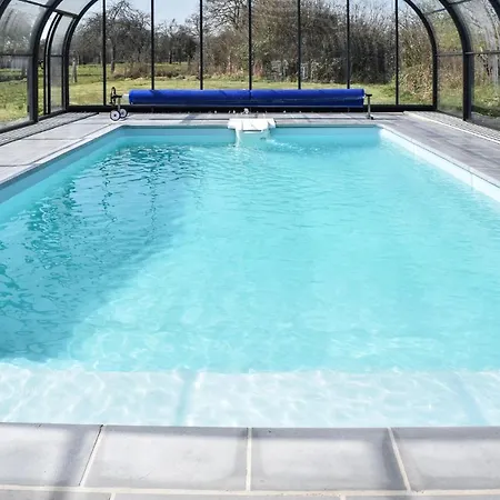 3 Bedroom In * La Meauffe