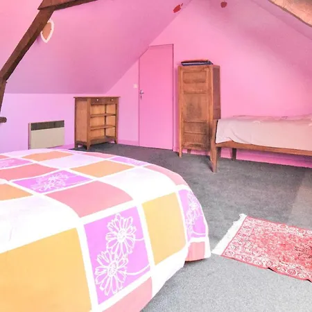 3 Bedroom In Holiday home